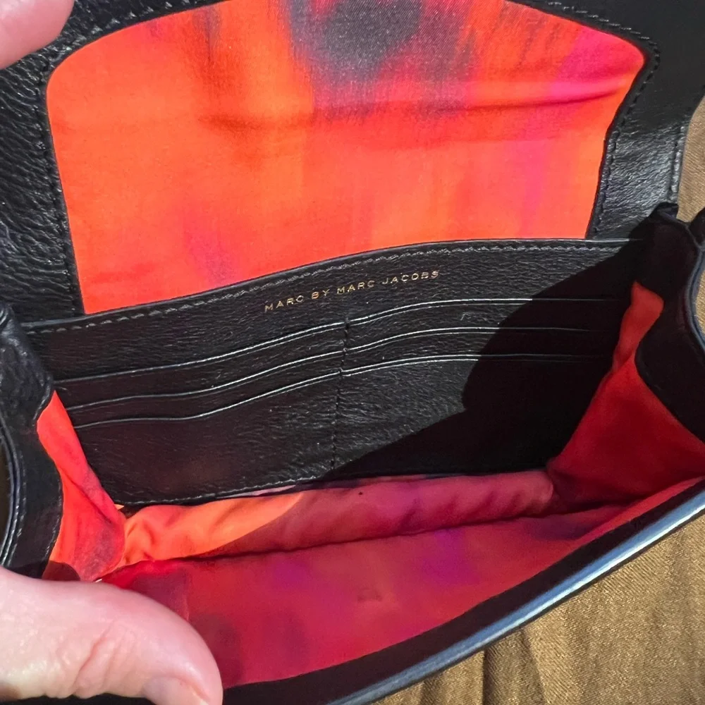 Marc By Marc Jacobs Crossbody - Black Leather, Excellent Condition - Picture 7 of 11